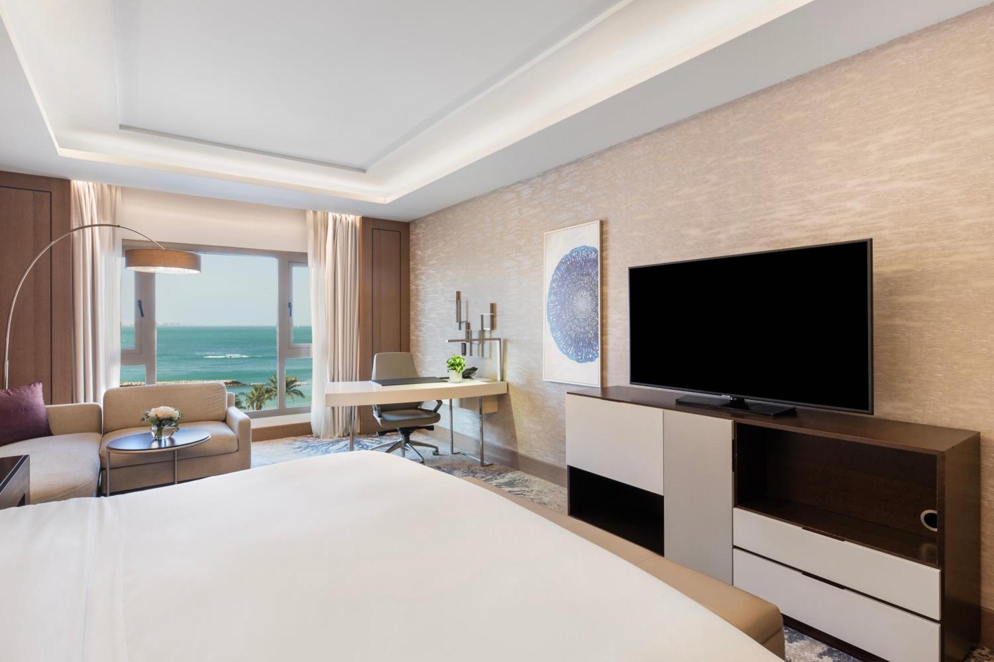 Classic King Room Sea View Club Lounge Access